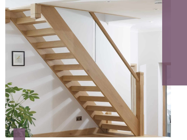 Изготовление деревянных лестниц под ключ в Дедовске для дома