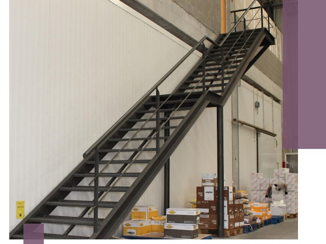 Лестницы для производства в Дедовске — изготовление и монтаж