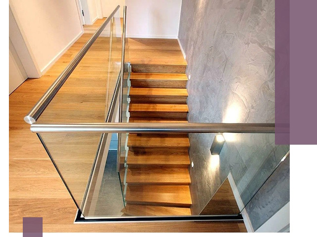 Перила для лестницы в доме — изготовление и монтаж в Дедовске