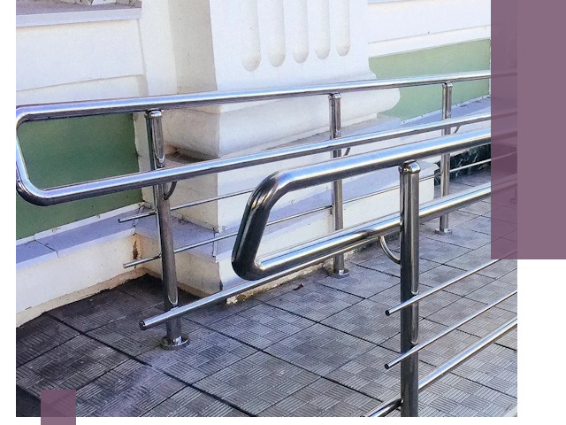 Ограждения пандусов из металла и нержавейки в Дедовске